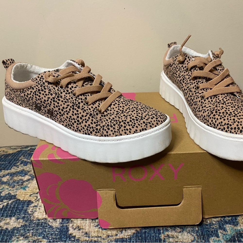 Women’s Sneaker